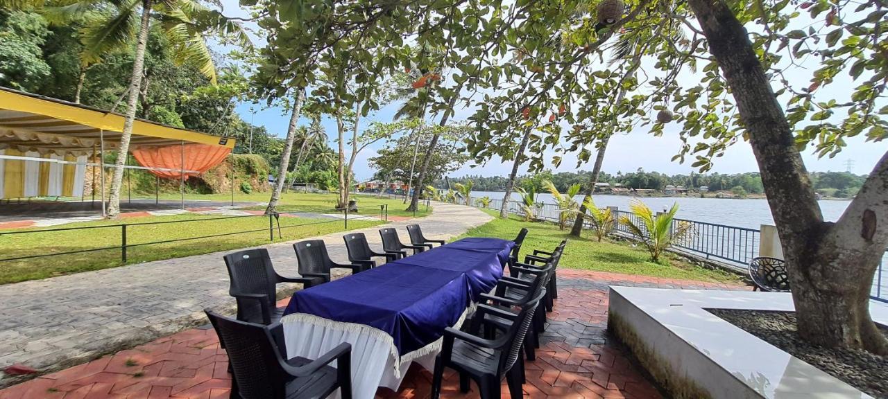 Ripples Service Villas 科兰 外观 照片